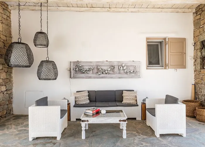 Eleni's Village דירה *