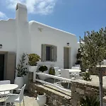 Eleni's Village Apartment Klouvas
