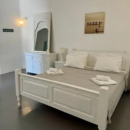 Eleni's Village Klouvas