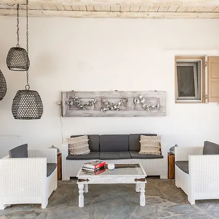 Eleni's Village アパート *