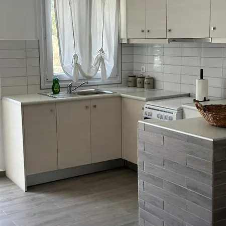 Eleni's Village Apartmán Klouvas